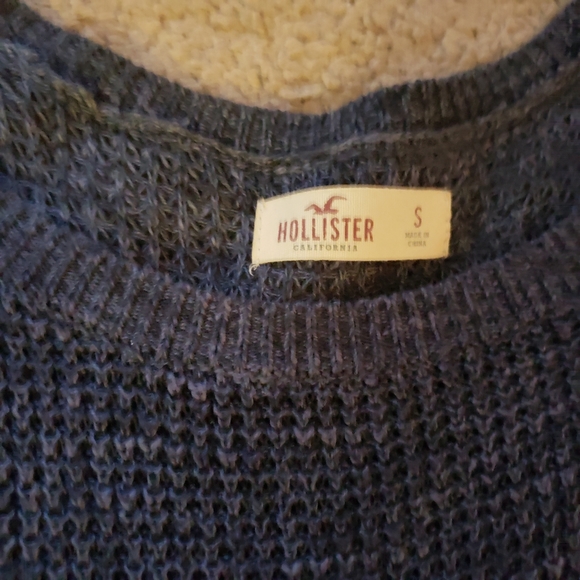 Hollister Cold Shoulder Sweater - Picture 2 of 4